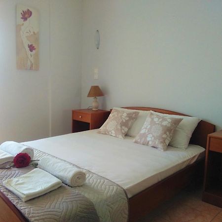 Irini Seaside Studios Нікіана Номер фото